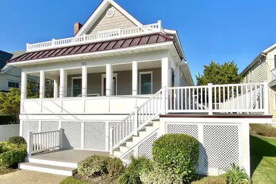 Image de Juste 1. 5 courts blocs à la plage, profiter de tout ce que l'île a à offrir.