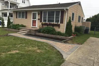 Image de Cet éleveur confortable de 4 chambres est l'endroit idéal pour vos escapades estivales