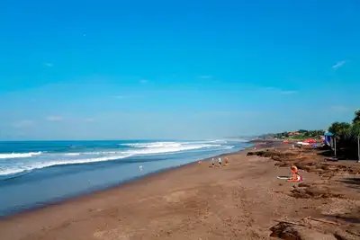 Image de Hou la la! Villa de trois chambres à Canggu vous laissera sans voix