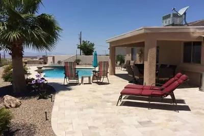 Image de Maison style piscine Resort - Photo Perfect Lake View