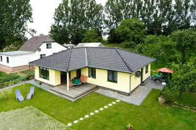 Image de Appartement \/ app. pour 3 personnes à 40 m² à Zirkow (120243)