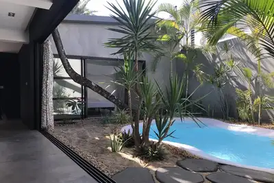 Image de Villa moderne située à 4 km du centre ville