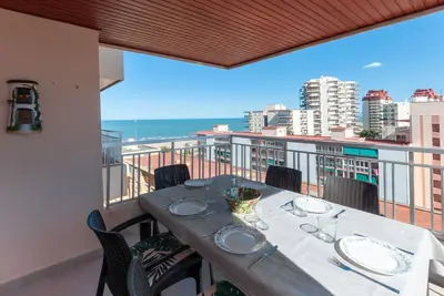 Image de Torres Del Mar - Apartment with sea views in Playa de Gandia. Free WiFi