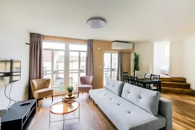 Image de Apartment Supérieur à Tel Aviv proche du Souk - House of Palm 103