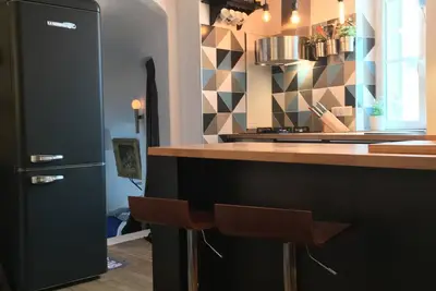 Image de Studio 24m², cuisine équipée, piscine chauffée