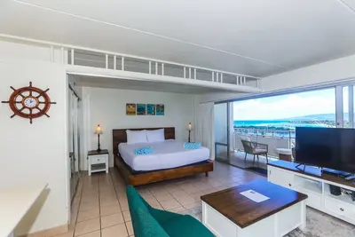 Image de Great Yacht View à l'hôtel Ilikai! Unité rénovée avec une chambre juste pour vous!