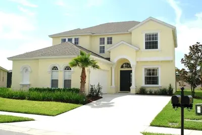 Image de Nouveaux PROPRIÉTAIRES! 5 chambres récemment mis à jour, villa conviviale et familiale, Proche De Disney! ! !
