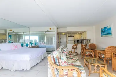 Image de Belle Marina Sunset Views, situé dans l'hôtel Ilikai!