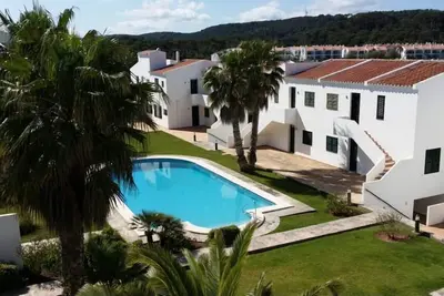 Image de Appartement sur golf avec solarium proche plage