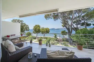 Seafront Apt Vora Dor by Js Properties