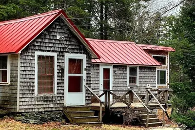 Image de Cabane Maine isolée et rustique avec accès à la mer à 35 km du parc national Acadia