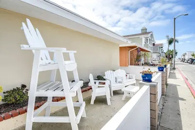 Image de 3 chambres, 2. 5 maison de bain, 1 bloc de la plage!