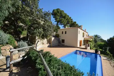 Location de villa avec piscine à Begur, Sa Tuna