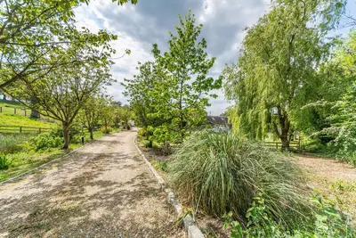 Image de Arundel Cottage avec parking privé sécurisé
