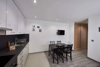 Image de Appartement T2 Rdc au calme, 1 à 4 couchages, accès direct A4\/A104