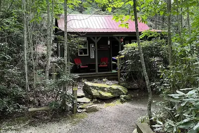 Image de Creekside au Do Drop Inn