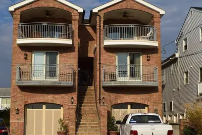 Image de Trois chambres à coucher, 2 unités de bain pouvant accueillir 7 personnes