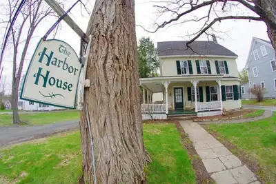 Image de Harbour House: 20 personnes, cheminée, 3 télévisions, 2 cuisines, restaurants et bars à pied