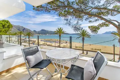 Image de Front line Apt Ran de Mar by Js Villas