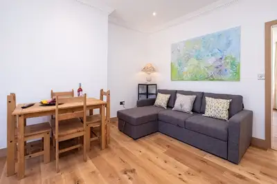 Bouleau - Three Tuns Apartments, Pettistree