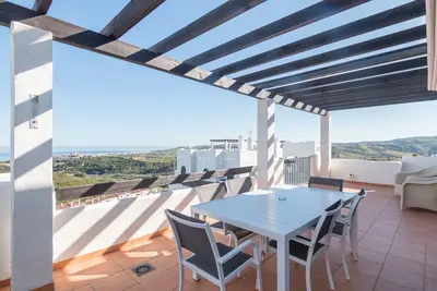 Augusta Penthouse 2186