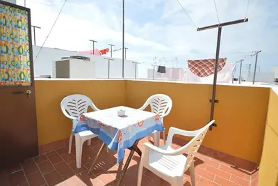 Image de Appartement situé au centre de la ville, près de la plage