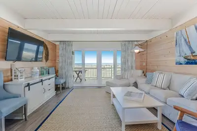 Image de Nouvelle liste! Maison de ville moderne et spacieuse en bord de mer pour 10 personnes