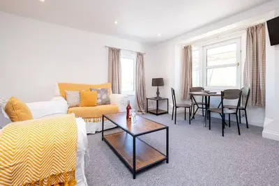 Elm - Three Tuns Apartments, Pettistree