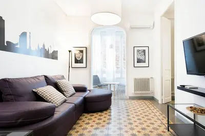 Image de Traditional Bcn apartment near Sagrada Familia for 6