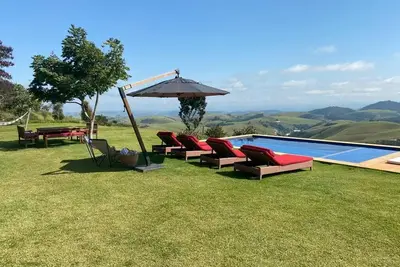 Image de Linda Vista - 4suites, Piscine, Sauna, Jacuzzi, Terrain de Volley / Beach Tennis