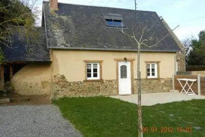Image de Maison indépendante proche plage, Baie du Mont Saint Michel, jardin privé, animaux acceptés