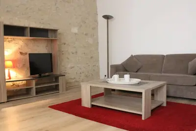 Image de Charmant Appt Design 4 pers. Vieux Port La Rochelle, Ménage Inclus