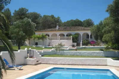Image de Vejer - Villa de luxe avec piscine et magnifique jardin près de Vejer
