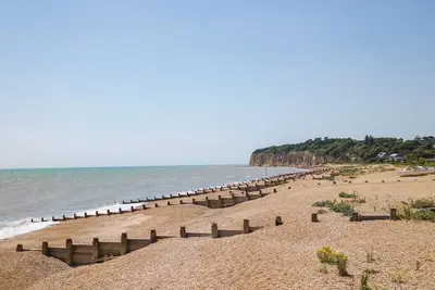 Image de 1 chambres à coucher à Pett