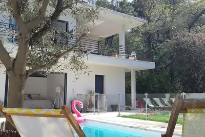 Image de Villa californienne piscine chauffée, à 5 min du centre ville