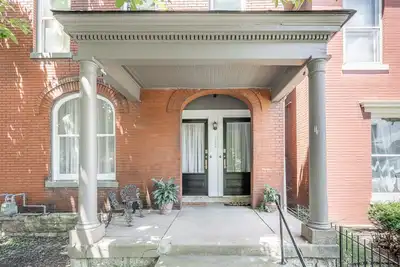 Image de ★ victorien Louisville ★ Grand 1200 pi² Apt # 1