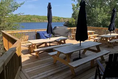 Image de Brand New Saganaga Lodge - Chambre familiale de 4 lits!