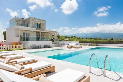Image de Villa Rosmerta, chic et prestigieuse!