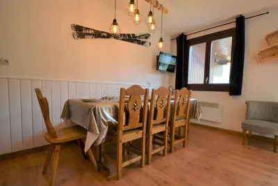 Image de Duplex 8 pers avec mezzanine, casier Ă skis inclus