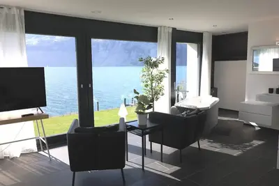 Image de Maison de vacances Sisikon pour 1 - 10 personnes avec 4 chambres à coucher - Maison de vacances indé
