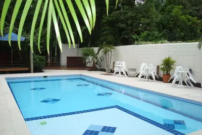 Image de Tiradentes loué! 3 suites + 1 chambre toutes avec air / c 2 gelad, terrasse de jardin de churr