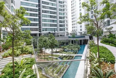 Image de 2 Chambres Best Sky Piscine Kl @ Klcc 2
