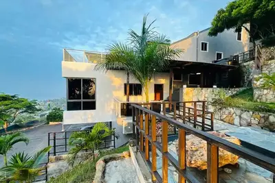 Image de Private beach home Accra Ghana. The Shire