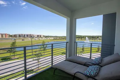 Image de Superbe deux chambres près de Disney 306