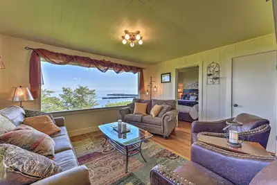 Image de Nouveau! Waterfront Home, Ă 6, 5 km du parc national olympique