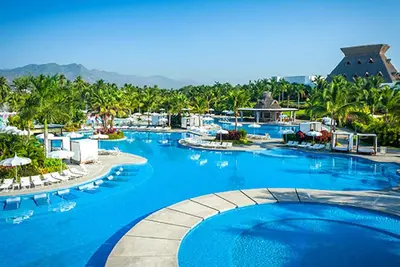 Image de Grand Mayan, Acapulco - une belle station balnéaire, suite de 2 chambres!