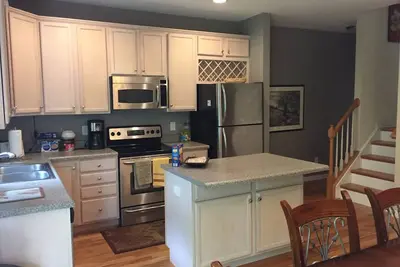 Image de 3 Br calme et belle maison, près du centre-ville, Uva et vignobles