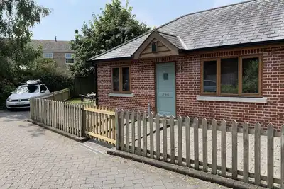 Image de La maison de vacances Retreat, Christchurch, Dorset. Convivialité pour les familles et les couples.