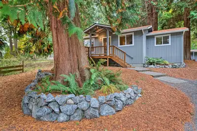 Image de Maison w \/ Deck sur Whidbey Island, à 1 km de la côte!