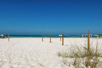 Image de Demande De Rabais 2019, Accès à la plage, Embarcadères, Piscine, Salle de sport
